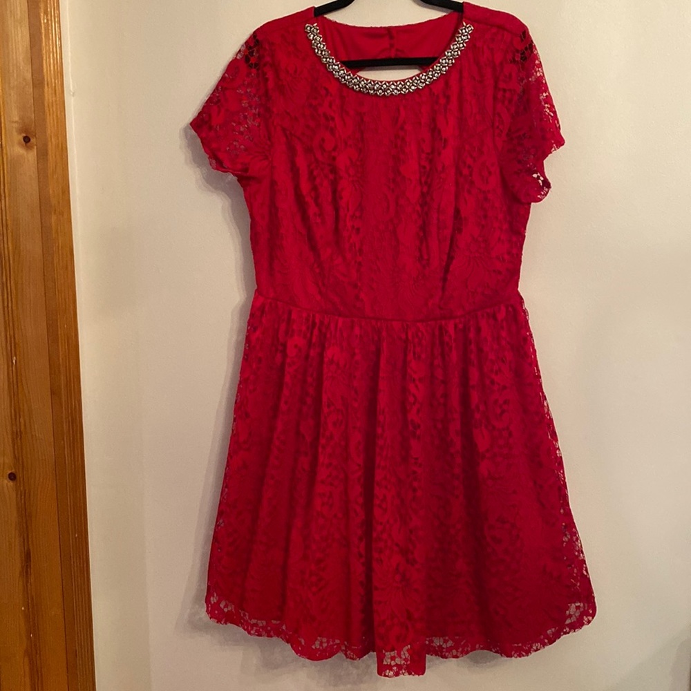 TRIXXI red lace dress w jeweled scoop neck and two button and zippered back